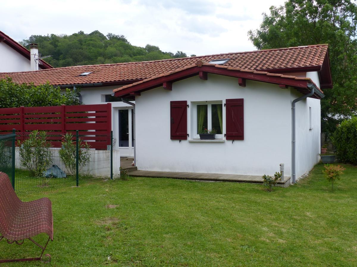 Gite Botiga Saint-Jean-le-Vieux  Exterior photo